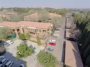 251 m² Commercial space in Bryanston