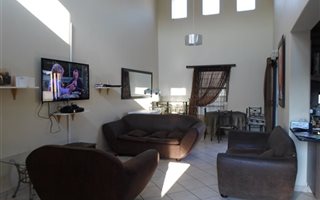 3 Bedroom House in Waterval East