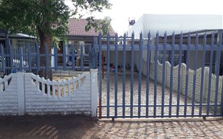 1 Bedroom House in Witfield