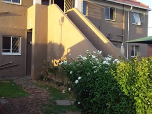 3 Bed Townhouse in Bramley View