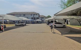 2 Bedroom Townhouse in Penina Park