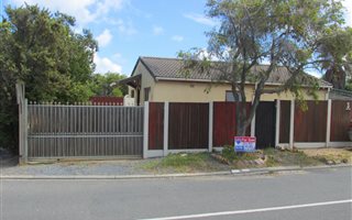 2 Bedroom House in Faerie Knowe
