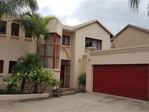 4 Bed House in Eldoglen