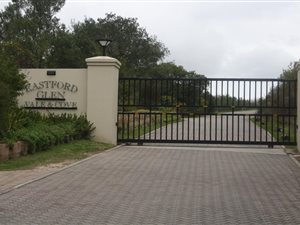 2121 m² Land available in Eastford Vale