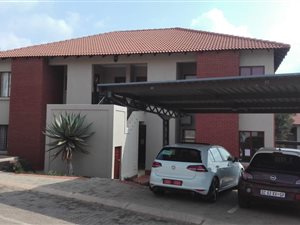 2 Bed Townhouse in Pretorius Park