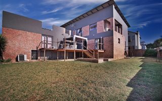 4 Bedroom House in Olympus Country Estate