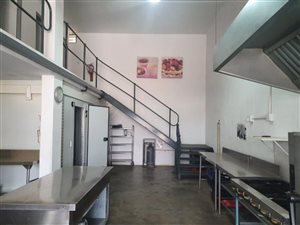 181 m² Industrial space in Kyalami