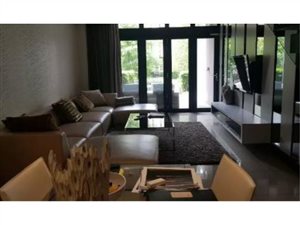 2 Bed Apartment in Melrose Arch