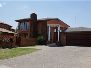 3 Bed House in Roberts Estate