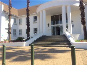 738 m² Commercial space in Woodmead