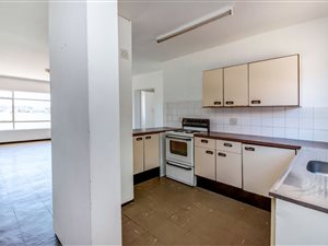 2 Bed Apartment in Peacehaven