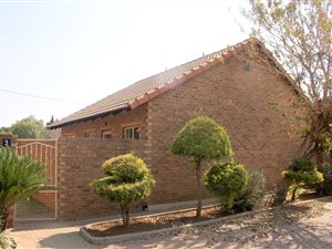 2 Bed Apartment in Erasmus