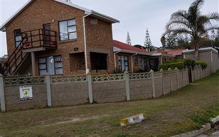 3 Bedroom House in Mossel Bay