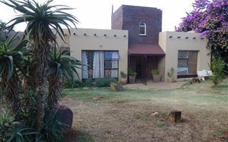 4 Bedroom House in Glenvista