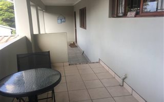 2 Bedroom Apartment in Umtentweni
