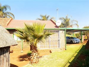 2 Bed House in Elandspoort