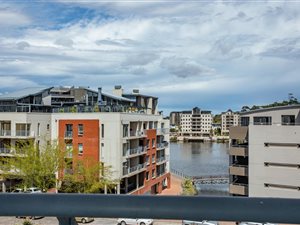 1 Bed Apartment in Tyger Waterfront