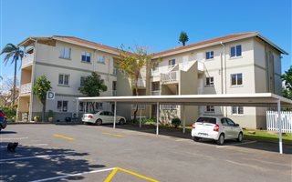 1 Bedroom Flat in Manor Estates