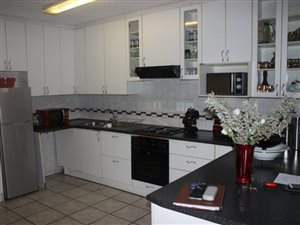 2 Bed Townhouse in Dorandia