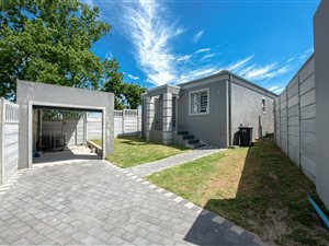 3 Bed House in Bernadino Heights