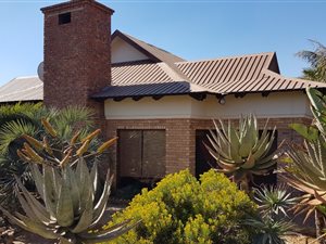 4 Bed House in Rietvlei View