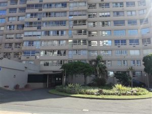 2 Bed Apartment in Beachfront