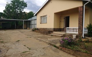 3 Bedroom House in Glencoe
