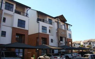 1 Bedroom Flat in Zwartkop