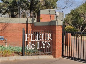 3 Bed Duplex in Ashlea Gardens