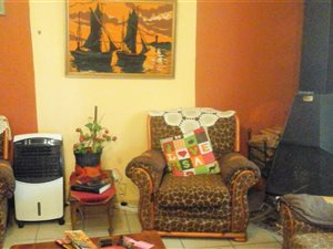 4 Bed House in Kwanonqaba