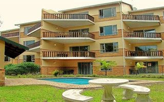 3 Bedroom Townhouse in Uvongo