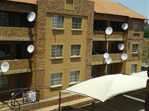 1 Bed Apartment in Clarina