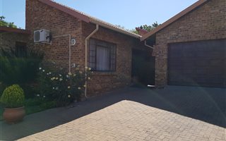 3 Bedroom House in Gholfsig