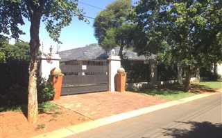 6 Bedroom House in Lynnwood
