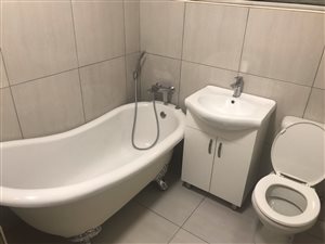 1 Bed Flat in Sunward Park