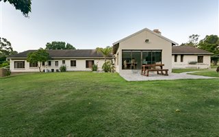 11.5 ha Farm in Kragga Kamma