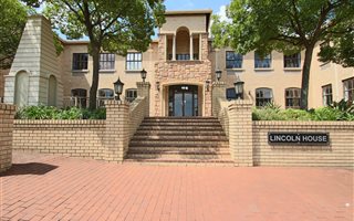 1256 m² Office Space in Bryanston