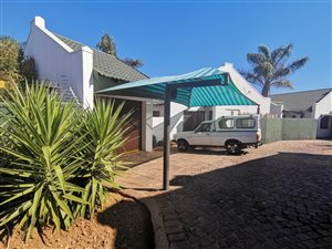 2 Bed Apartment in Krugersdorp North
