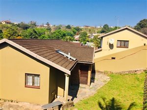 4 Bed House in Caversham Glen