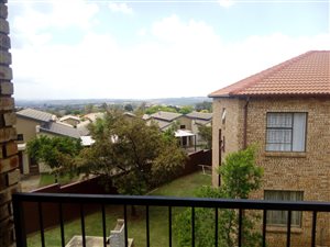 2 Bed House in Amorosa