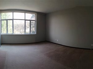 3 Bed Apartment in Kentview