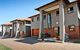4 Bedroom House in Sydenham