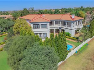 5 Bed House in Woodhill
