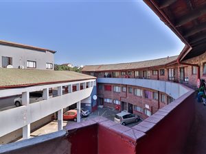 3 Bed Duplex in Verulam Central