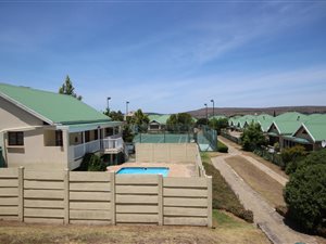 4 Bed Townhouse in Oatlands North