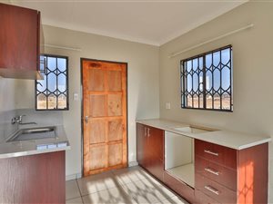 2 Bed House in Vanderbijlpark Central
