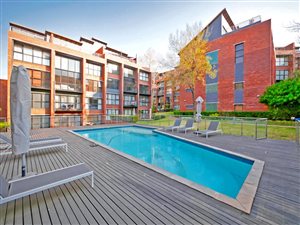 2 Bed Apartment in Atholl Gardens