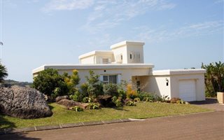3 Bedroom Duplex in Palm Beach