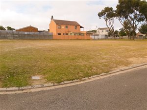 822 m² Land available in Woodlands