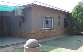 3 Bedroom House in Dagbreek